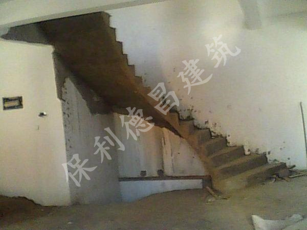 現(xiàn)澆施工現(xiàn)場